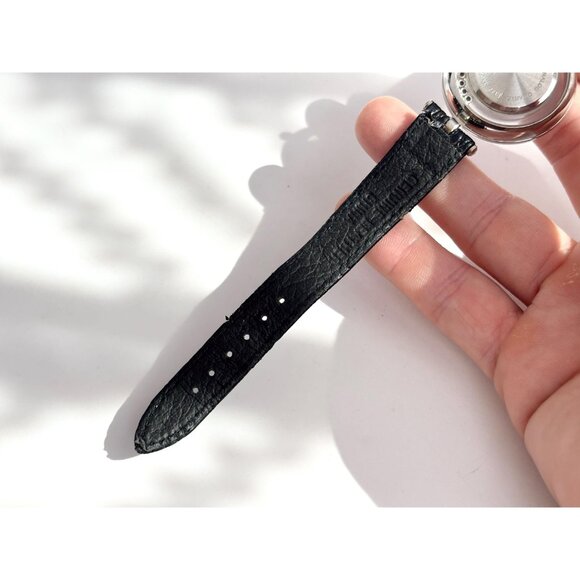 Elizabeth Taylor Leather Silver Ladies Vintage Wristwatch - 29mm - WORKS! - Picture 8 of 10